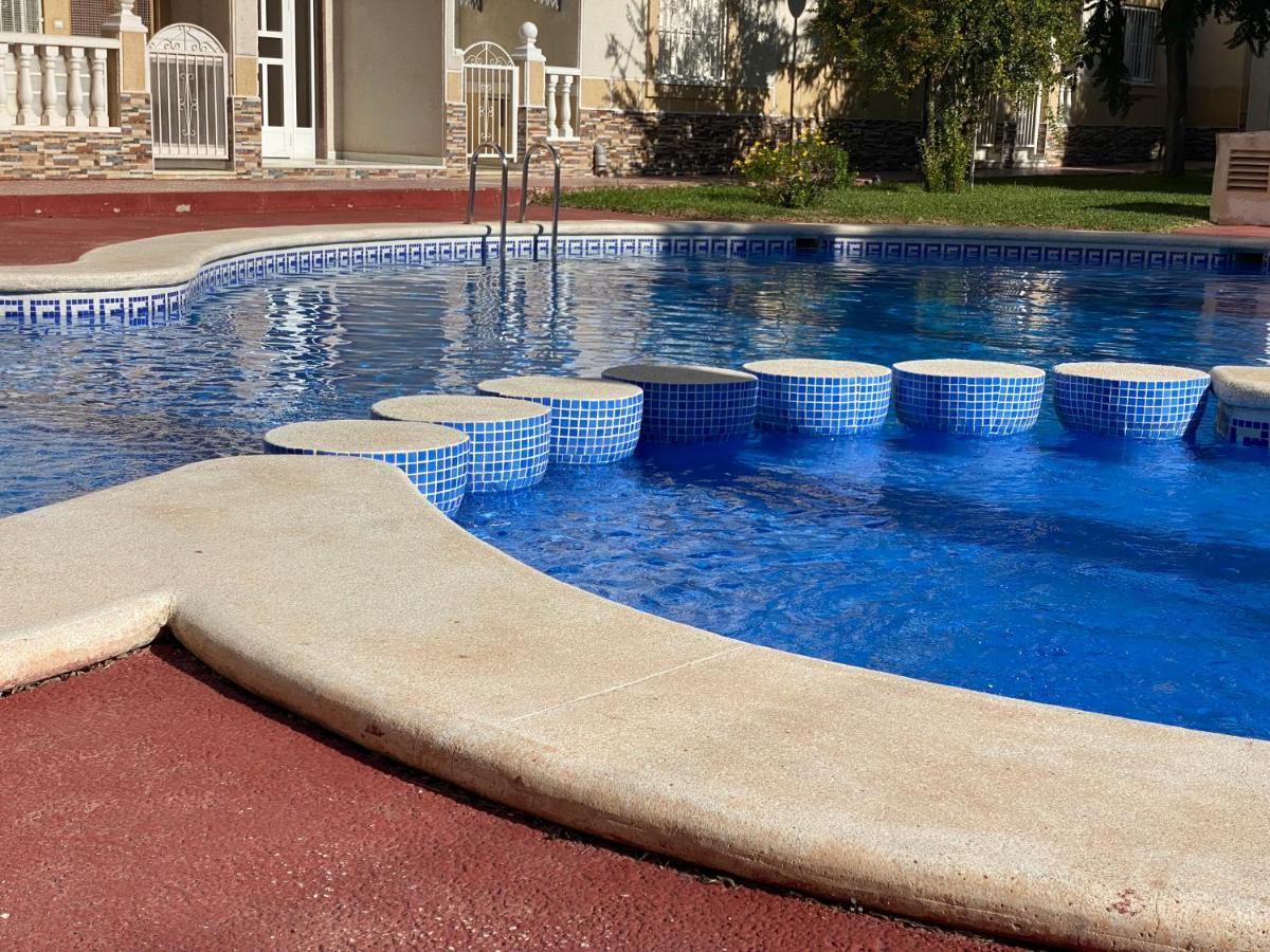 Homely Apartments Loft Torrevieja Exterior foto