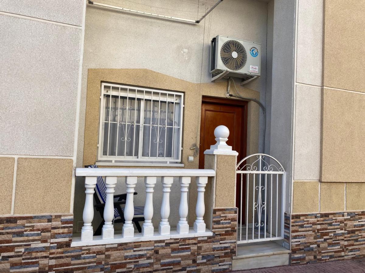 Homely Apartments Loft Torrevieja Exterior foto